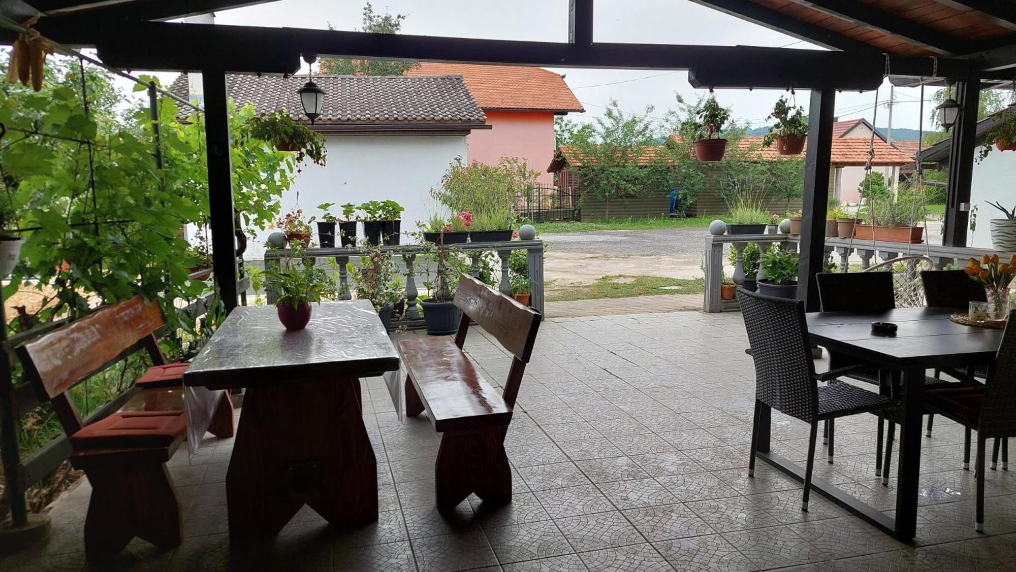 Kod Ane Apartment Belavici Exterior photo